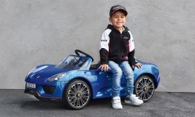 Детска електрическа количка Porsche 918 Spyder